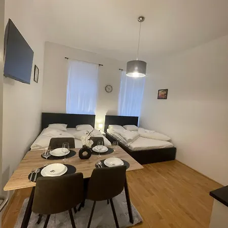 Cozy-5-Person Apartment In Vienna 5 Esterno foto