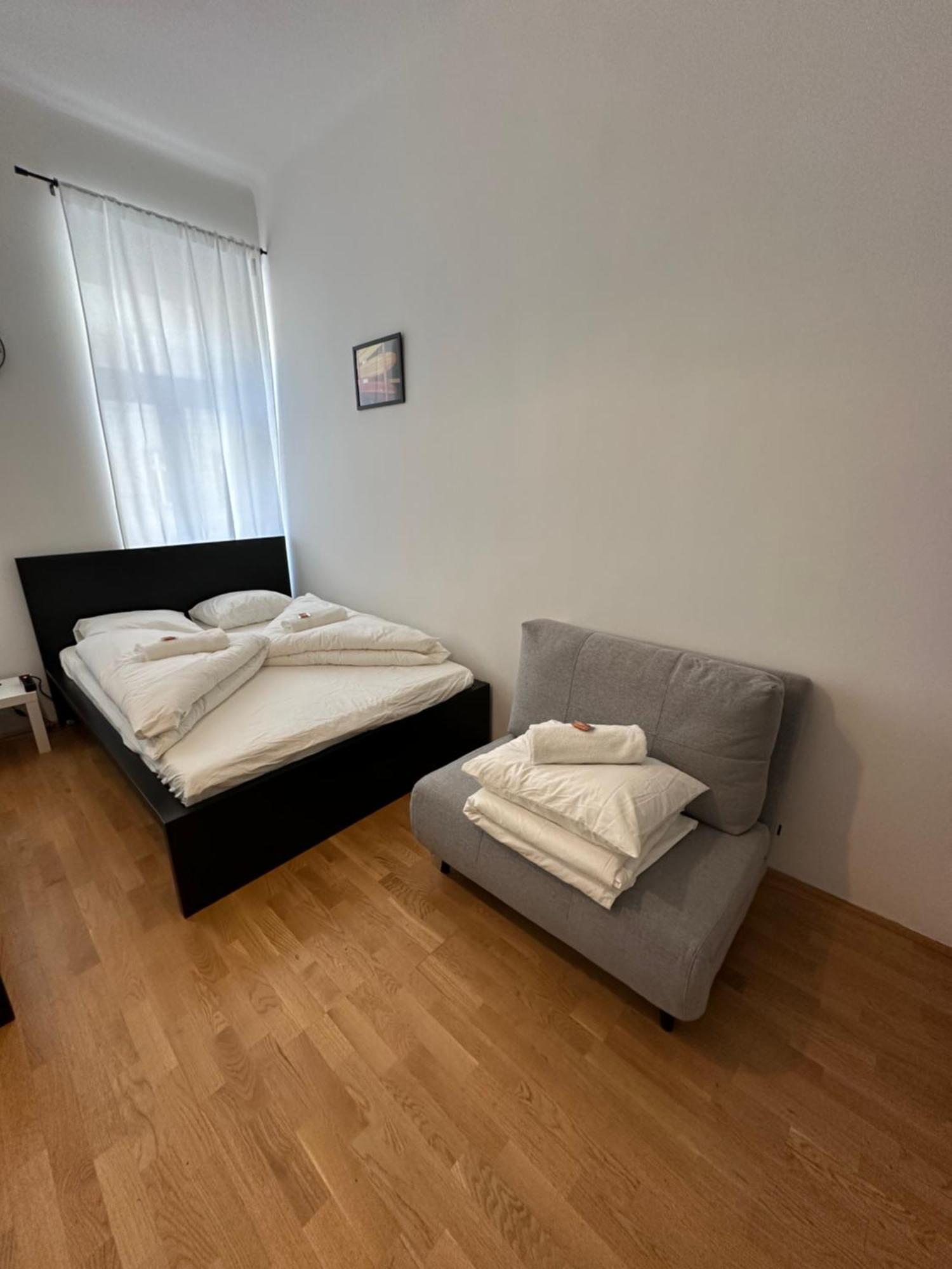 Apartment Cozy-5-person In 5 Wien
