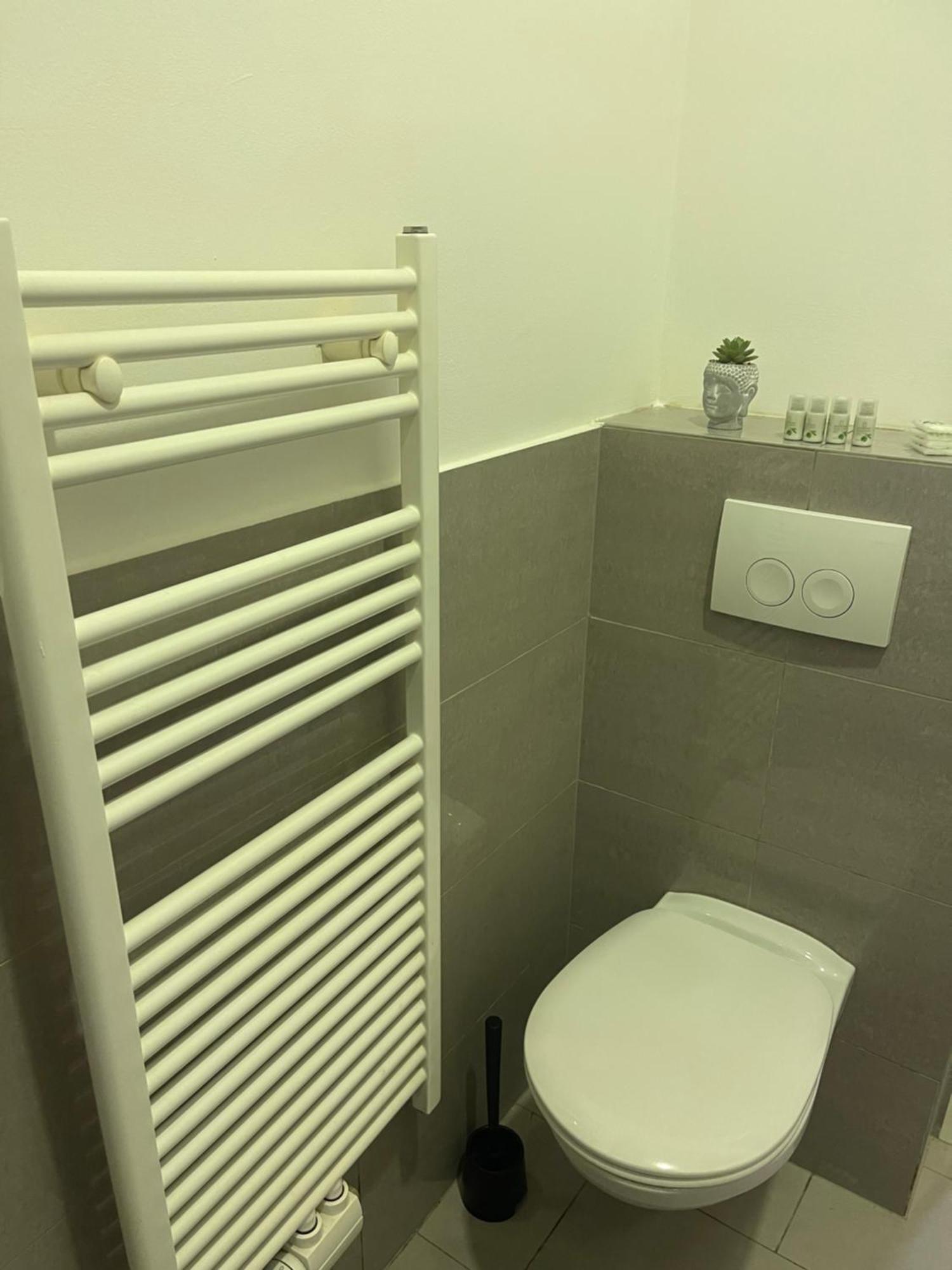 Apartment Cozy-5-person In 5 Wien